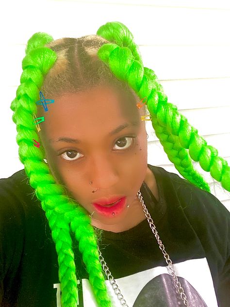 Nonbinary fashion black person with green braids posing in black and white shirt Lime Green Braids, Lime Green Wig Hairstyles, Lime Green Wig Black Women, Neon Green Natural Hair, Lime Green Jewelry, Hair Wrap, Braids, Green, Hair Styles