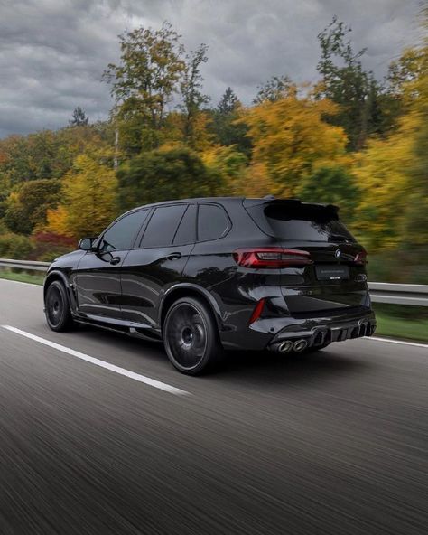 Bmw X5m Competition, X5m Competition, Bmw X5 Black, Horses Jumping Videos, Bmw X5m, Bmw X5 M Sport, Carros Bmw, M Power, Bmw X5 M