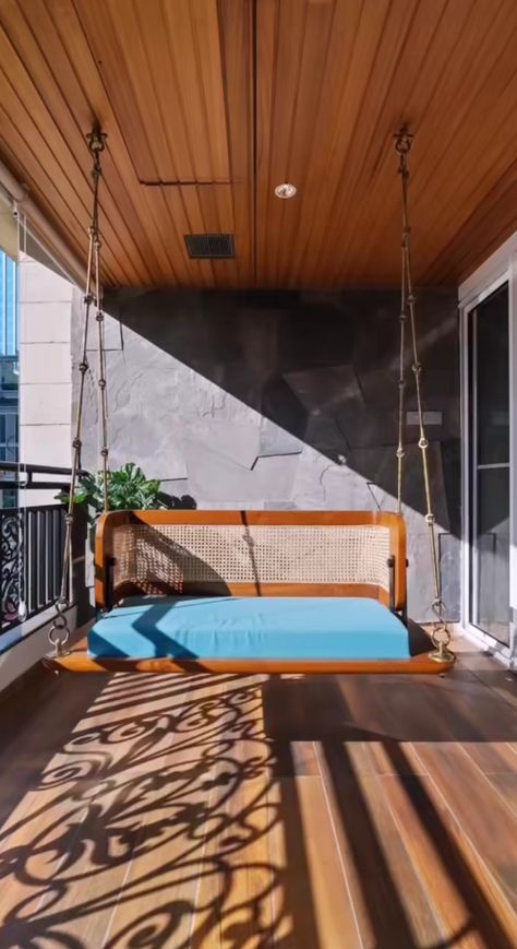 Balcony Swing Ideas, Jhula In Balcony, Swings In Balcony, Swing In Balcony, Zula Design, Flat Interior Design India, Jhula In Living Room, 3bhk Flat Interior Design, House Indian