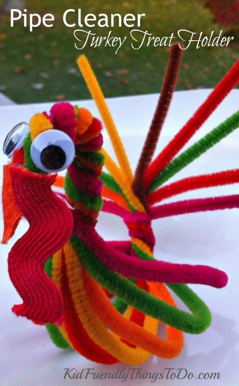 Pipe Cleaner Turkey Treat Holder and Craft for Thanksgiving - http://KidFriendlyThingsToDo.com Pipe Cleaner Turkey, Craft For Thanksgiving, Thanksgiving Candy, Turkey Treats, Thanksgiving Kids Table, Thanksgiving Games For Kids, Thanksgiving Craft, Turkey Crafts, Easy Turkey