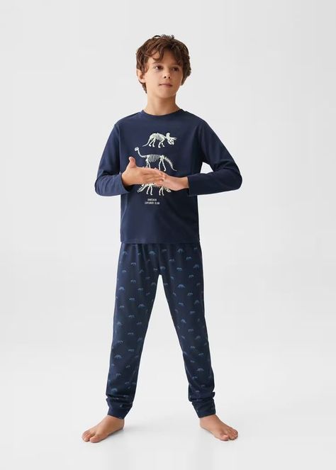 It is so fatherly the materials are resistant very well made without details in clothing I recommend the seller Long Pyjamas, The Best Outfits, Homewear Fashion, Fashion Footwear, Sleep And Loungewear, Stylish Boys, Best Outfits, Kids Pajamas, Dinosaur Print