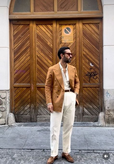 Suit Street Style, Tan Suits, Man Photoshoot, Linen Suits For Men, Mens Business Casual Outfits, Tan Suit, Mens Fashion Blazer, Men Photoshoot, Mens Fashion Classic