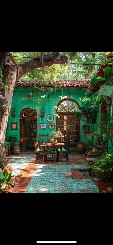 Puerto Rico House Interior, Puerto Rican Interior Design, Latina Aesthetic Wallpaper Puerto Rico, Puerto Rican House Decor, Vintage Mexican Aesthetic House, Old Mexico Aesthetic House, Apartment, Dream House, Interior Design