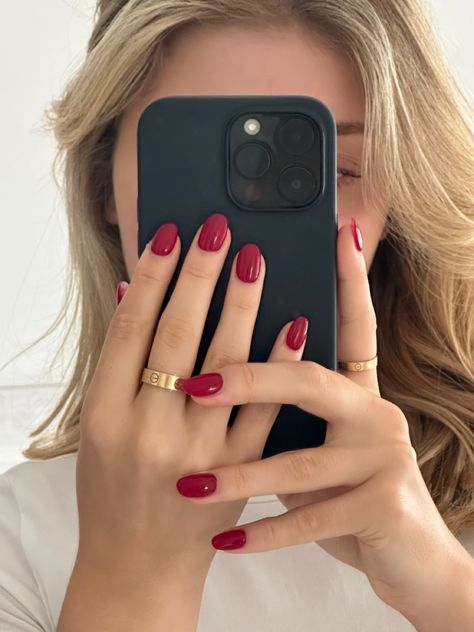 Red Gel Nails, Dark Red Nails, Squoval Nails, Hello Nails, Casual Nails, Red Nail, Nagel Inspo, Neutral Nails, Elegant Nails