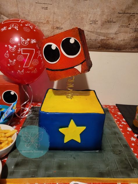 Cute take on Boxy Boo for birthday party 🎉 Poppy Playtime Cake Ideas, Poppy Playtime Birthday Party Ideas, Poppy Playtime Birthday Party, Boo Birthday Cake, Happy Friends Day, Cool Fidget Toys, Friends Day, Happy Friends, Poppy Playtime