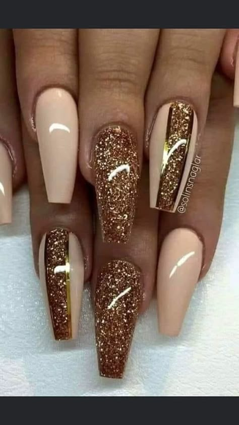 Birthday Nails 30, Long Gel Nail Designs, Tan Ombre Nails, Brownish Nails, Brown And Gold Nails Acrylic, Gray And Gold Nails, Classy Chic Nails, Cream And Gold Nails, Bright Fall Nails