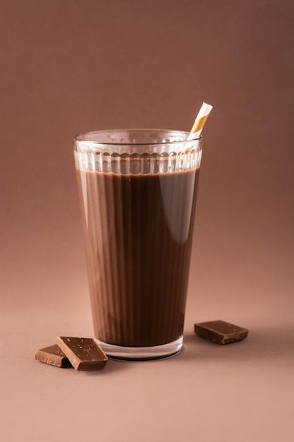 Photo chocolate milkshake in glass | Premium Photo #Freepik #photo #chocolate-milkshake #chocolate-drink #milkshake #dairy Drink Milkshake, Chocolate Drink, Chocolate Milkshake, Premium Photo, Dairy, Stock Photos, Glass