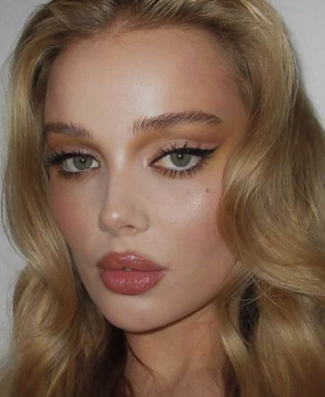 Cute Summer Makeup Looks, Angelic Makeup Aesthetic, Rich Girl Makeup, Angelic Makeup Look, Old Money Makeup, Bridal Makeup For Blue Eyes, Maquillage On Fleek, Blonde Hair Makeup, Glam Wedding Makeup