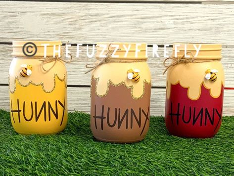 Bee Baby Shower Centerpieces, Hunny Pot, Pot Decor, Winnie The Pooh Honey, Winnie The Pooh Themes, Mommy To Bee, Bumble Bee Baby Shower, Disney Baby Shower, Winnie The Pooh Birthday