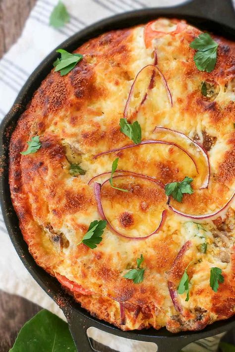 Gluten Free Pizza Pie In A Skillet - Only Gluten Free Recipes Deep Dish Gluten Free Pizza, Gluten Free Cast Iron Pizza, Gluten Free Pan Pizza Crust, Gluten Free Skillet Cookie, Gluten Free Flatbread Pizza, Pie Iron Pizza Camping Recipes, Gluten Free Pizza Crust Recipe, Cast Iron Skillet Pizza, Dutch Oven Recipes Cast Iron