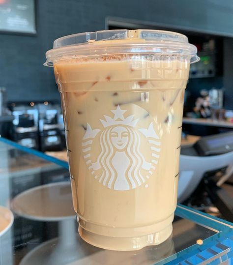 13 Best Vanilla Starbucks Drinks To Order Sweet Starbucks Iced Coffee Vanilla, Vanilla Starbucks Orders, Vanilla Coffee Starbucks Drinks, Simple Starbucks Orders, Starbucks Vanilla Drinks, Sweet Vanilla Starbucks Drinks, Blonde Starbucks Drinks, Starbucks Vanilla Latte Recipe, Semi Sweet Starbucks Drinks