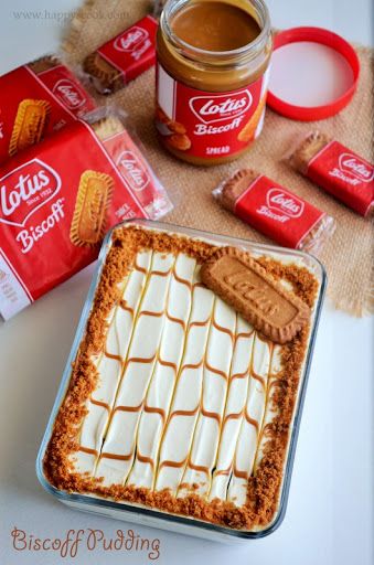 Biscoff Lasagna Recipes, Lotus Biscoff Pudding Recipe, Lotus Biscoff Pudding, Banana Pudding Flavors, Biscoff Banana Pudding Recipes, Biscoff Lasagne Recipe, Lotus Biscuit Recipe, Biscoff Biscuit Recipes, Banana Pudding Biscoff