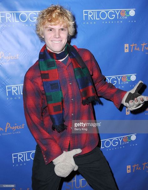 Evan Peters American Horror Story, Tate And Violet, Peter Maximoff, Trevor Project, Evan Peters, The Perfect Guy, Launch Party, Hollywood California, Film Serie