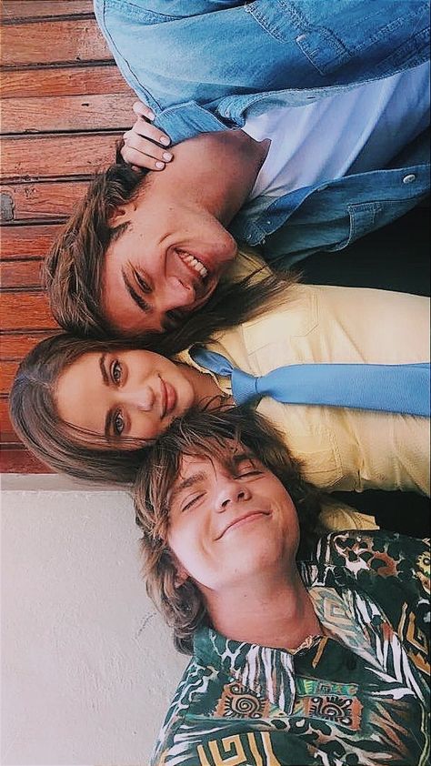 Joey King Wallpaper, Kissing Booth Wallpaper, Joel Courtney, Noah Flynn, The Kissing Booth, Jacob Elordi, Kissing Booth, Joey King, Movie Couples