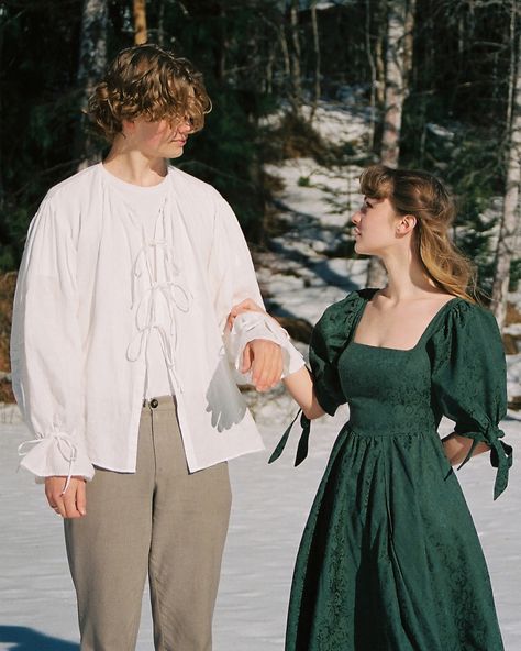 Maria and Petter having a Pride and Prejudice moment on film 🥀 A favourite throwback from last year Pride And Prejudice Clothes, Pride And Prejudice Dress, On Film, Pride And Prejudice, Learn To Sew, Engagement Pictures, Outlander, Dream Closet, Fashion Inspiration