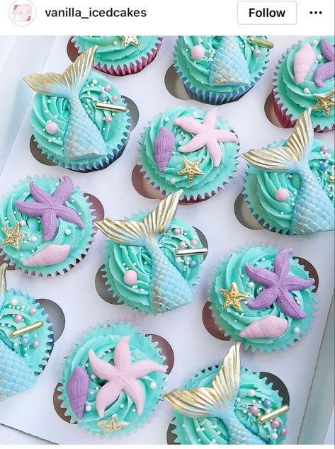 Simple Mermaid Cupcakes, Mermaid And Pirate Cupcakes, Mermaid Birthday Party Cake Cupcakes, Cupcake Mermaid, Ariel Cupcakes Ideas, Mermaid Theme Cupcakes, Ariel Cupcakes, Mermaid Birthday Cupcakes, Under The Sea Cupcake Ideas