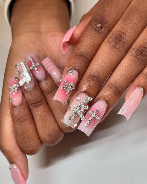 guns, crosses, stars give me it all and then some😩💗 Nail Designs Cross, Cross On Nails, Nicki Minaj Pink Friday, Cross Nails, Pink Friday, Long Acrylic Nails Coffin, Long Acrylic, Acrylic Nails Coffin, Nails Coffin