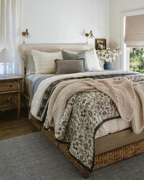 “The Bette Quilt is 100% cotton and so soft! The perfect lightweight quilt as the weather starts to warm up!” Swipe to see how @LaineandLayne styled their spring bedroom. #MyPotteryBarn Quilt Bedroom Ideas, Royal Blue Bedrooms, Quilt Bedroom, Basement Guest Rooms, Spring Bedroom, New Bedding, Bedroom Quilts, Sanctuary Bedroom, Bedroom Setup