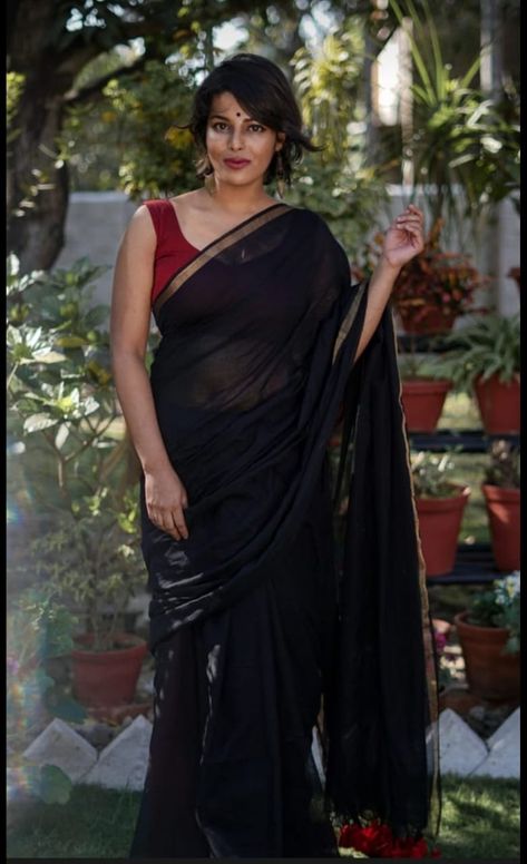 LINEN BY LINEN SAREE WITH BLOUSE PIECE SUPRB QUALITY Linen sarees are known for their elegant and sophisticated appearance, with a natural sheen and texture that gives them a unique charm. They are versatile and can be worn for both formal and casual occasions, depending on the design and embellishments. #dfeminineshoppeestore DM for orders!!!!!!!. Dr Neeta sharma -8827366281 Black Linen Saree, Khadi Saree, Latest Saree, Linen Saree, Latest Sarees, Soft Silk Sarees, Black Linen, Blouse Length, Blouse Fabric