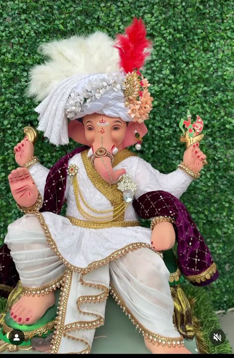 Ganpati Bappa Murti For Home, Ganpati Murti Design, Bappa Decoration Ideas, Ganesh Ji Murti, Lord Krishna Birthday, Ganesh Bappa, Ganapati Idol, Bappa Decoration, Ganpati Murti