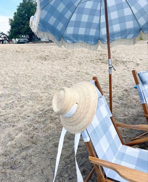 Grandma Aesthetic, Hamptons Summer, Coastal Summer, Fav Song, Coastal Granddaughter, Coastal Grandmother, Coastal Life, Coastal Blue, Summer Blue