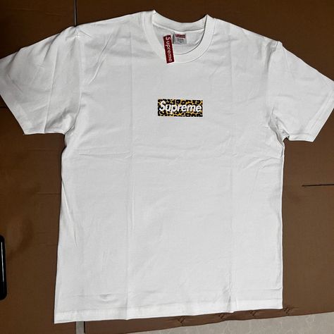 Brand New,Without Packaging Bag,What U See Is What U Get. Supreme T Shirt, Supreme Box Logo, Packaging Bag, Rayon Pants, Logo T, Box Logo, Red Logo, People Shopping, Logo Tee