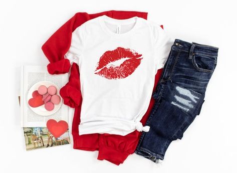 Valentine's Day - The Lapis Boutique Lips Tshirt, Valentine's Outfit, Birthday Outfit Ideas, Cute Valentines Day Outfits, Vintage Airplane, Valentines Outfits, V Day, Valentine's Day Outfit, Valentines Day Shirts