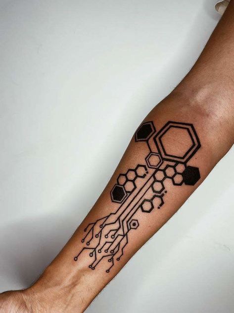 Tech Tattoo Ideas For Men, Biotech Tattoo, The Expanse Tattoo, Electrical Tattoos For Men, Hexagonal Tattoo, Circuit Tattoo Design, Circuitry Tattoo, Expanse Tattoo, Cyberpunk Tattoo Design Ideas