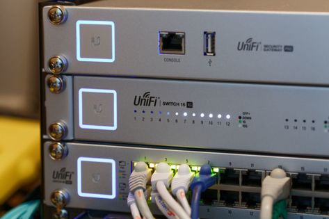 What I’ve learned from nearly three years of enterprise Wi-Fi at home | Ars Technica Ubiquiti Home Network, Home Network Rack, Home Server Rack, Angry Snake, Structured Wiring, Network Rack, New Electronic Gadgets, Home Lab, Structured Cabling