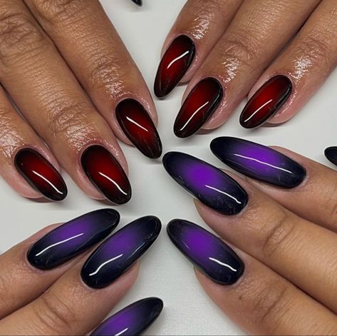 Nail Ideas For Short Almond Nails, Dark Purple Gradient Nails, Nails Purple And Black Design, Red And Purple Ombre Nails, Dark Purple And Black Ombre Nails, Red Black And Purple Nails, Black Red Gradient Nails, Black Red Ombre Nails Almond, Black And Red Nails Almond Shape