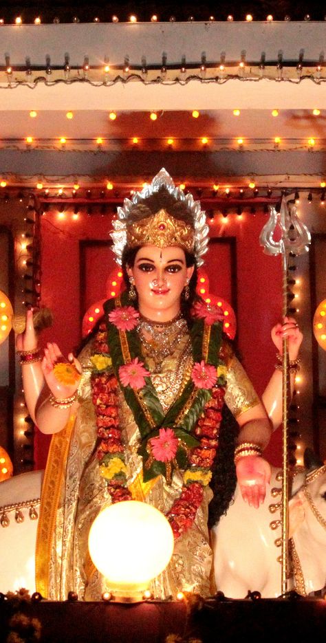 https://flic.kr/p/dqPSA6 | Maha Gowri - A Navdurga Gowri Devi Images, Maha Gauri, Navratri Puja, Lord Durga, Maa Durga Photo, Hindu Calendar, Saraswati Goddess, Hindu Rituals, Happy Navratri Images