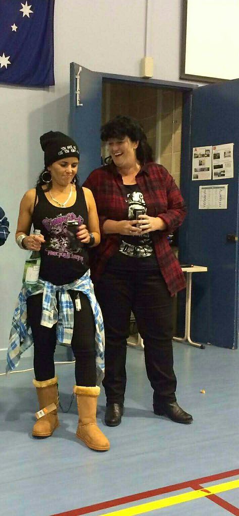 Hootenanny Party Outfits, Bogan Costume Aussie, Hilarious Halloween Costumes For Women, Bingo Outfit, Bogan Party, Trash Costume, White Trash Party Costume, White Trash Costume, School Mums