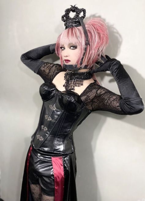 Kaya (ex-Schwarz Stein) Rosé Visual, Kaya Rose, Rose Queen, Dir En Grey, Maxis Match, Visual Kei, Not Mine, Actors, Celebrities