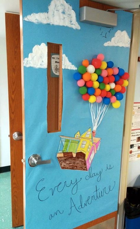 40 Excellent Classroom Decoration Ideas - Page 2 of 2 - Bored Art Spring Classroom Door, Classroom Door Decorating, Classroom Door Decorations, Disney Themed Classroom, Dorm Door, Spring Door Decoration, Deco Disney, Disney Classroom, Spring Classroom