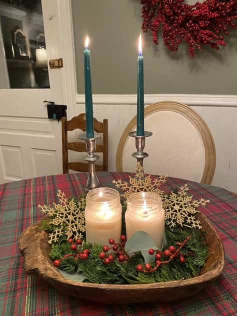 Ornaments In Dough Bowl, Round Dough Bowl Decor, Decorating Dough Bowls For Christmas, Holiday Dough Bowl Decor, Dough Bowls Decorated For Christmas, Christmas Dough Bowl Ideas, Bushel Basket Ideas Decor Christmas, Christmas Dough Bowls, Wood Dough Bowl Christmas Decor