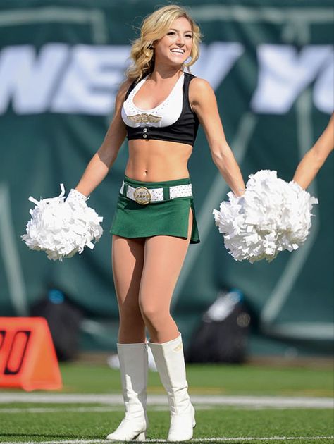 Tcu Cheerleaders, Jets Cheerleaders, Cheerleader Girl, Nfl Cheerleaders, New York Jets, Sports Illustrated, Sport Girl, Cheerleading, Nfl