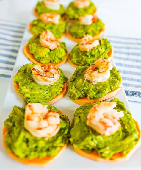 Spicy Shrimp and Guacamole Bites - Emily's Wholesome Kitchen Shrimp Guacamole, Guacamole Bites, Sweet Potato Slices, Mom Party, Homemade Guacamole, Spicy Shrimp, Afternoon Snacks, Cookie Sheet, Bite Size