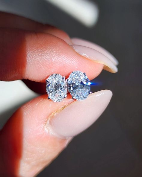 Who wants this gorgeous pair of oval diamond studs ? 🙋‍♀️ 🙋‍♀️ 🙋‍♀️ 🙋‍♀️ 🙋‍♀️ 🙋‍♀️ 🙋‍♀️ #finejewelry #diamond #diamondstuds #diamondearrings #earrings #diamondjewelry #jewellery #studearrings #fancydiamond #ovaldiamond #luxury #classicjewelry Earrings Aesthetic, Fancy Diamonds, July 31, Classic Jewelry, Oval Diamond, Diamond Studs, Diamond Jewelry, Diamond Earrings, Fine Jewelry