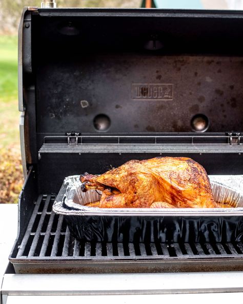 Rotisserie Turkey On The Grill, Turkey On Grill, Grilled Turkey Recipes, Rotisserie Turkey, Rotisserie Recipes, Comfort Food Meals, Rotisserie Grill, Turkey Ideas, Best Thanksgiving Recipes