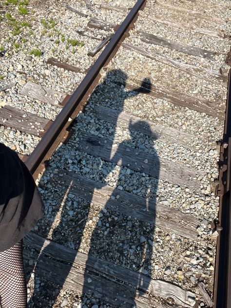 Walking On Train Tracks, Train Tracks Aesthetic, Shadow Picture, Couple Shadow, Shadow Pictures, Lovey Dovey, Train Tracks, Aesthetic Summer, Walking