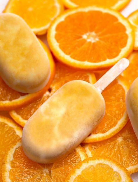 Orange Dreamsicle Ice Cream, Orange Cream Popsicles, Creamsicle Ice Cream, Orange Ice Cream, Dessert Recipes Cookies, Orange Dreamsicle, Ice Cream Bars, Frozen Dessert Recipe, Ice Cream Pops