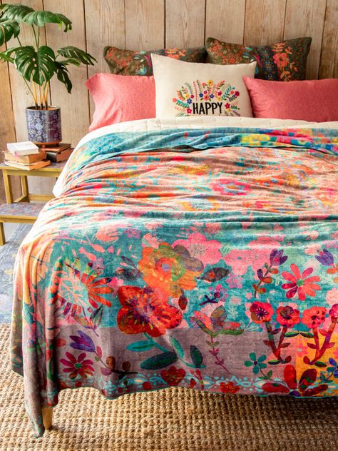 Eccentric Bedroom, Chair Throw, Boho Tropical, Small Studio Apartment, Bedroom Wall Colors, Remodel Bedroom, Tropical Decor, Natural Life, Sofa Cover