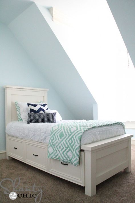 DIY Twin Storage Bed Queen Bed Diy, Diy King Headboard, Diy King Bed, Full Size Storage Bed, Diy Twin Bed, Free Furniture Plans, Twin Storage, Twin Storage Bed, Diy Storage Bed