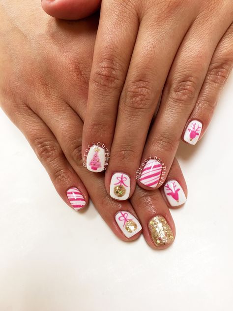 Pink Christmas Manicure, Pink Nail Designs Christmas, Neon Pink Christmas Nails, Winter Nail Designs Pink, Christmas Pink Nails Acrylic, Kids Nail Designs Christmas, Pink Christmas Gel Nails, Pink Christmas Nails 2022, Christmas Gel Nails For Kids