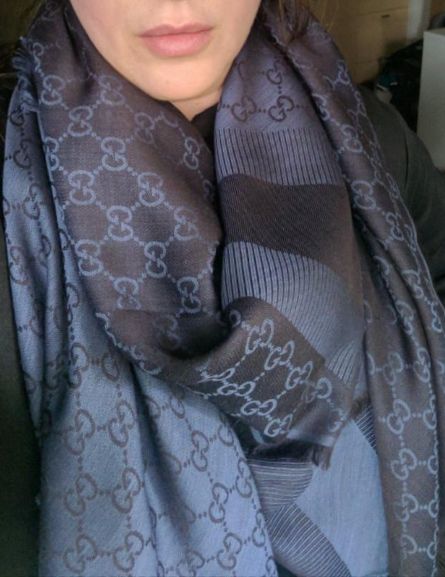 How To Style Lv Scarf, Gucci Shawl Outfit, Lv Shawl Outfit, Louis Vuitton Scarf Outfit, Gucci Scarf Outfit, Gucci Shawl, Lv Scarf, Gucci Outfit, Shawl Outfit