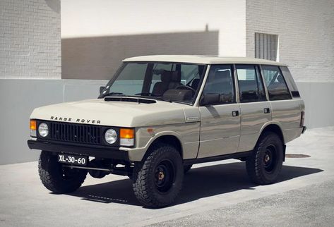 Vintage Range Rover Aesthetic, Vintage Suv Cars, 4 By 4 Car, Range Rover Classic Offroad, 90s Range Rover, Range Rover Classic Modified, Range Rover Old, Old Range Rover, Vintage Range Rover