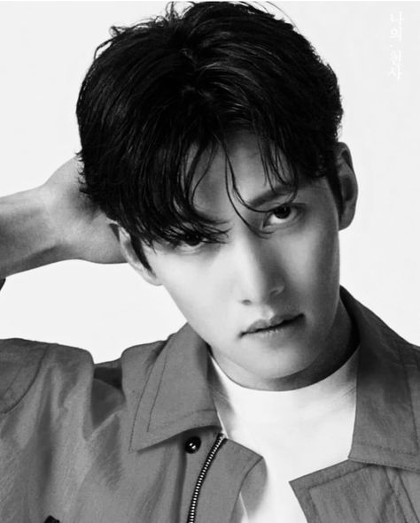 Chi Chang Wook, Ji Chang Wook Abs, Ji Chang Wook Photoshoot, Ji Chang Wook Smile, Lee Seung Gi, Korean Star, Asian Hair, Ji Chang Wook, Kdrama Actors