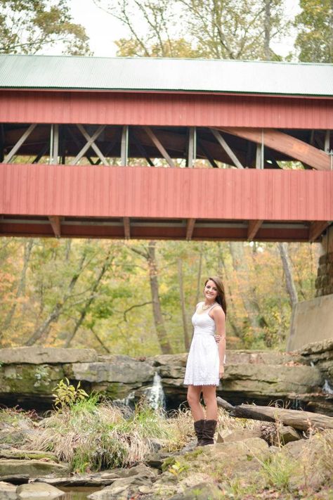 Senior pictures Covered Bridge Photoshoot Senior Pictures, Covered Bridge Senior Pictures, Female Senior Portraits, Photo Styles, Unique Senior Pictures, Photo Time, Senior Ideas, Graduation Pics, Photography Mini Sessions