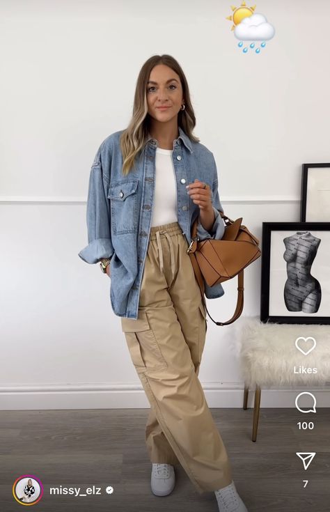 Beige Pants Outfit, Joggers Outfit Women, Jean Beige, Cargo Outfit, Outfits Con Jeans, Look Jean, Europe Outfits, Beige Outfit, Casual Outfit Inspiration