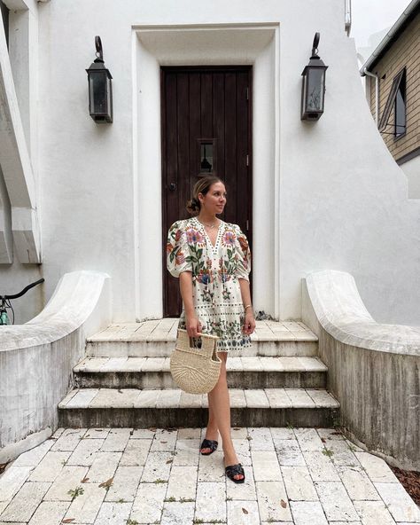 Outfits I wore in Rosemary Beach | The Teacher Diva: a Dallas Fashion Blog featuring Beauty & Lifest Rosemary Beach Florida Outfits, Rosemary Beach Outfits, Rosemary Beach Florida, Florida Outfits, Ashley Black, Good Photo, Dallas Fashion, Rosemary Beach, Breezy Dress